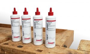 Jowat glue in woodworking